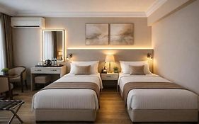 Hotel Buyuk Sahinler
